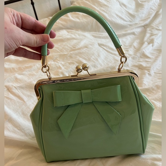 Dancing Days by Banned Patent Mint Green Retro Bag Purse - Picture 2 of 10